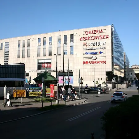 아파트 아파르타먼티 아스투르